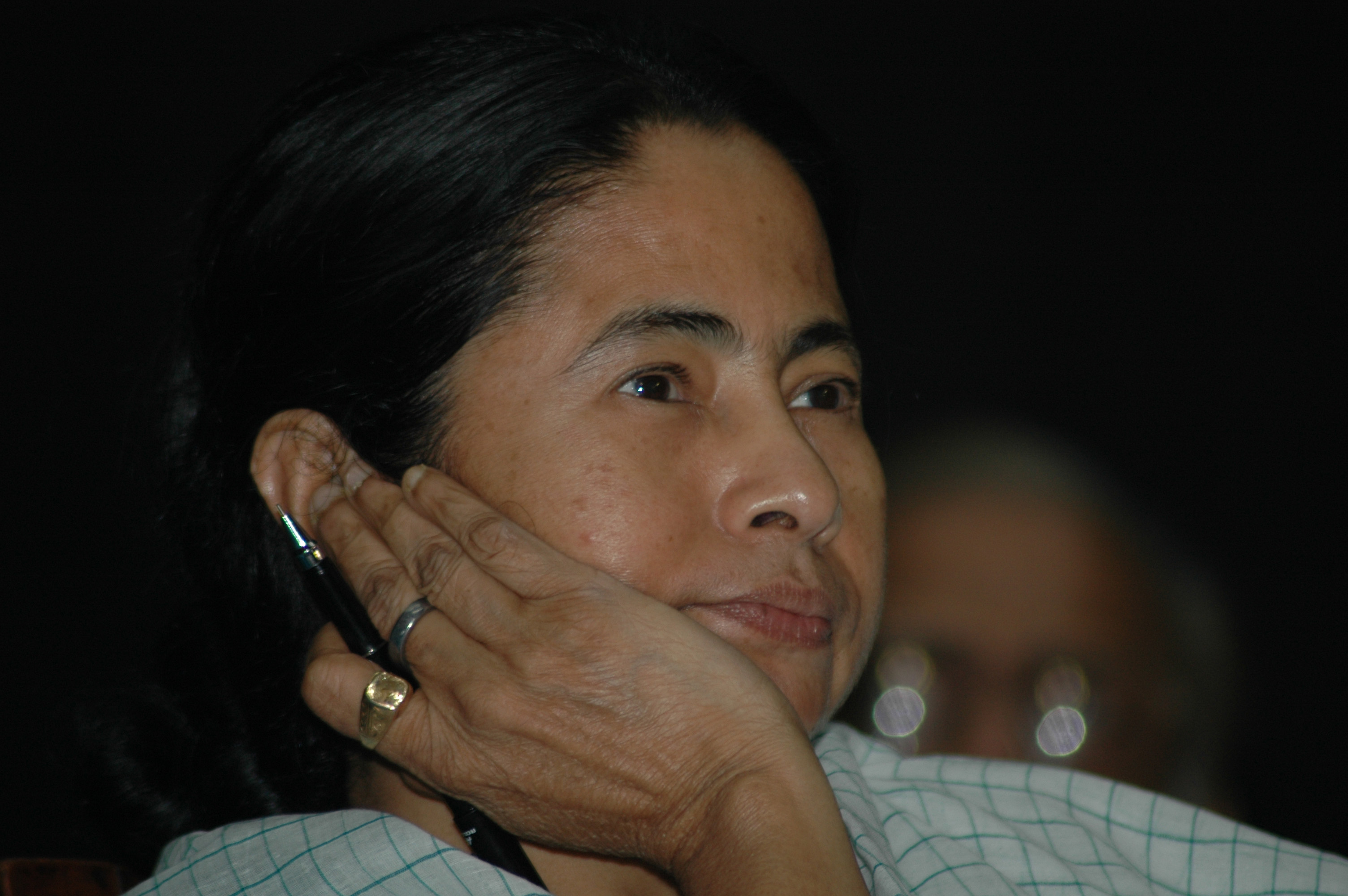 WB CM not going to NITI Aayog meeting because of the historic 100th administrative meeting