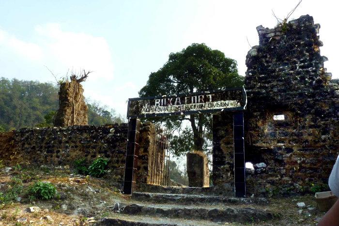 Fifteen heritage structures across West Bengal to be restored Fifteen heritage structures across West Bengal to be restored