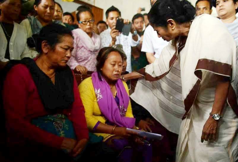 WB CM takes stock of relief operations in landslide affected locations of the Hills