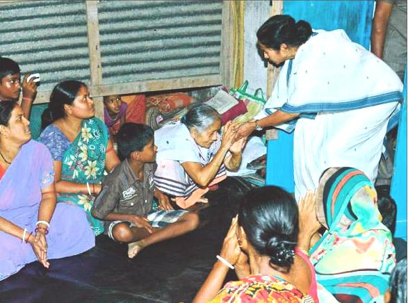Working 24×7 to tackle calamity: WB CM