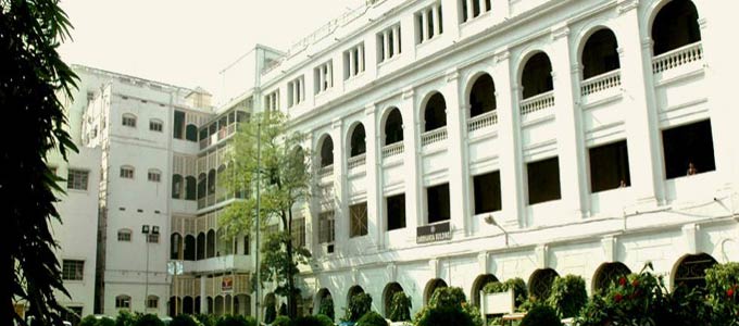Higher Education: Excellence in administration