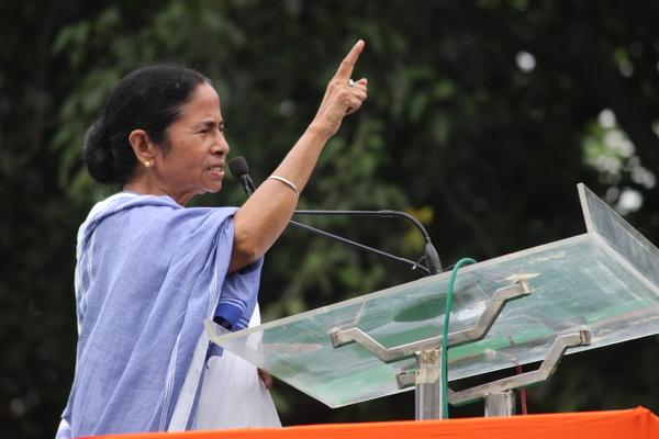 New generation of leaders must emerge from students: Mamata Banerjee