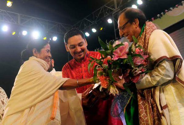 Music has no boundaries: WB CM at Milan Utsav