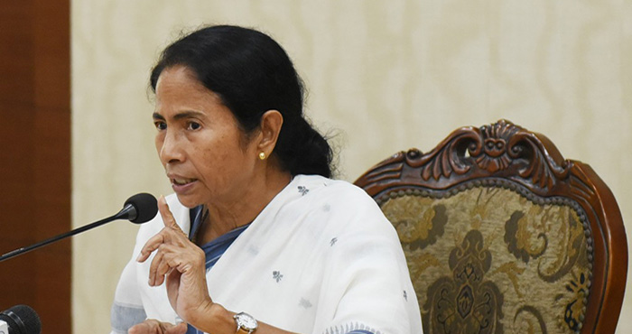 Mamata Banerjee hits out at Centre over ‘Great Selfish Tax’ (GST), calls note ban a ‘disaster’