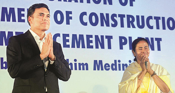 Bengal Chief Minister inaugurates JSW cement plant at Salboni