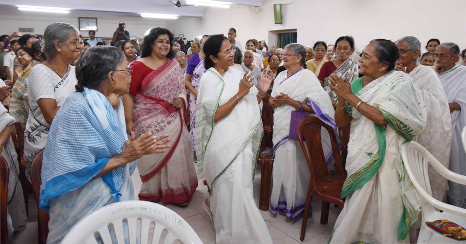 Bengal Govt to open geriatric care units in district hospitals