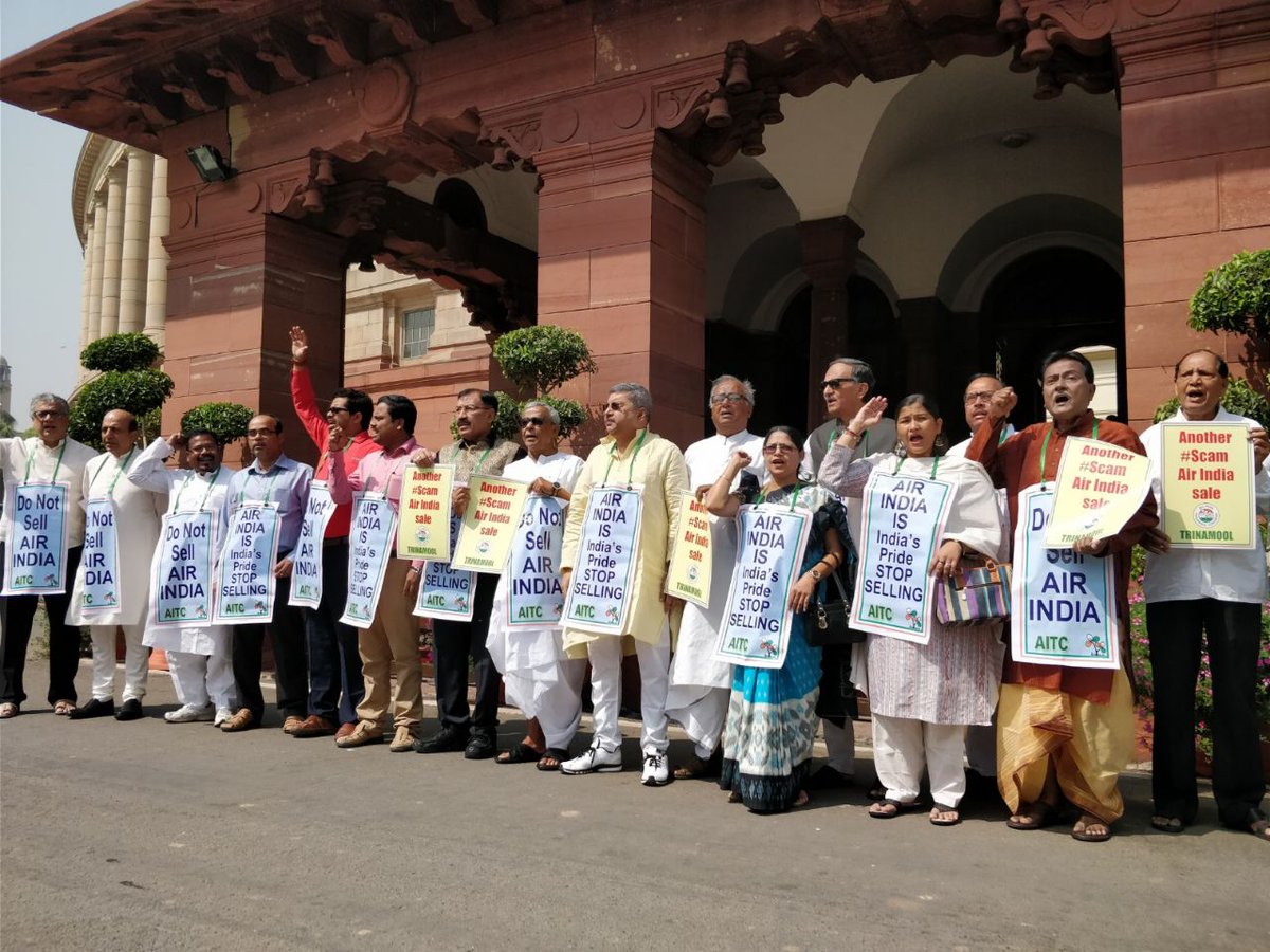 Trinamool MPs stage protest against Air India disinvestment