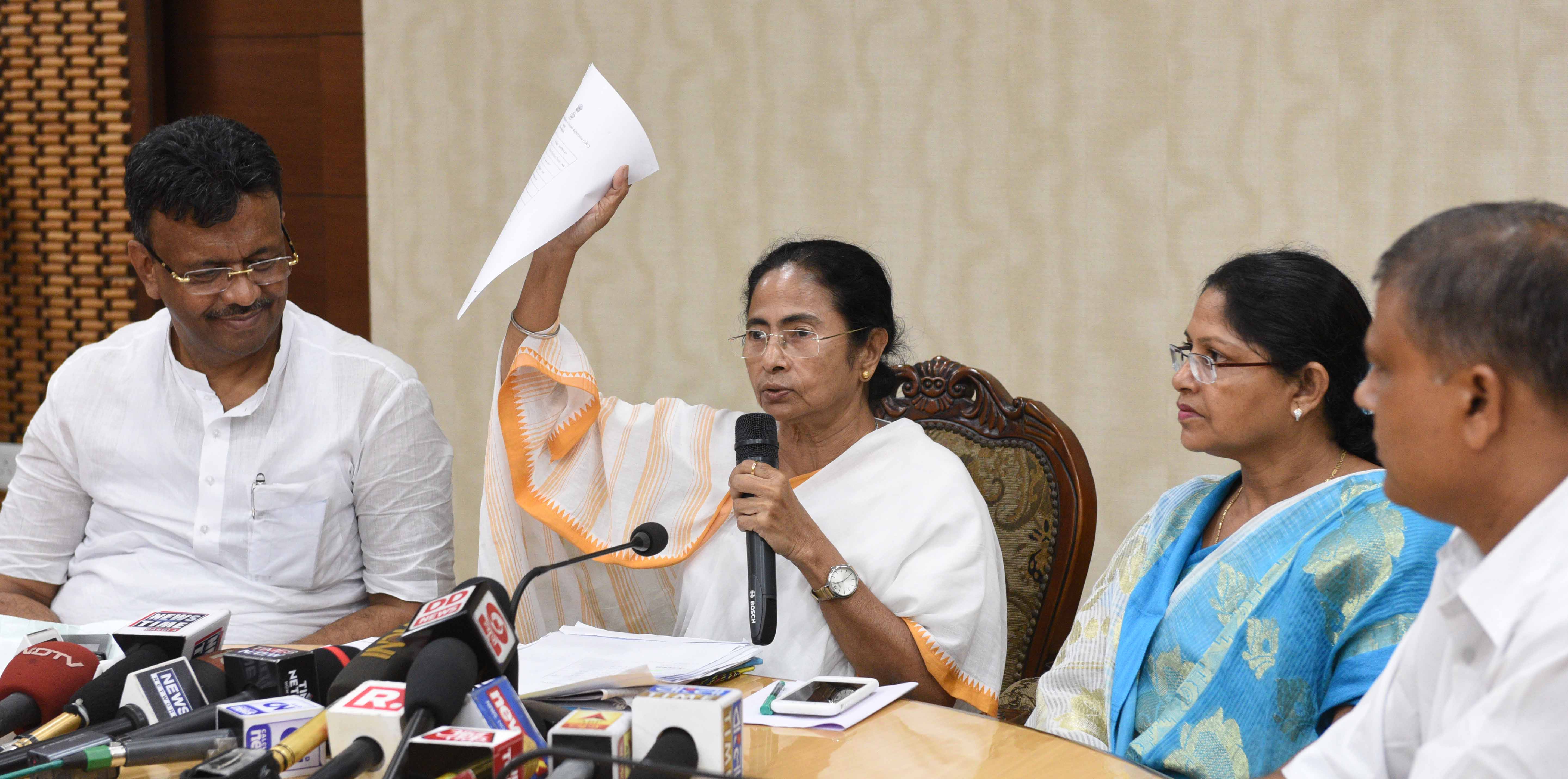 Mamata Banerjee slams the BJP on NRC issue