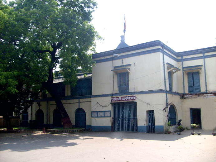 Bangla CM to inaugurate modern correctional home in Baruipur