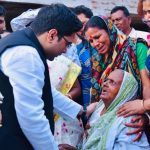 Abhishek Banerjee visits TMC worker Pintu Sinha’s house – 10.11.2018
