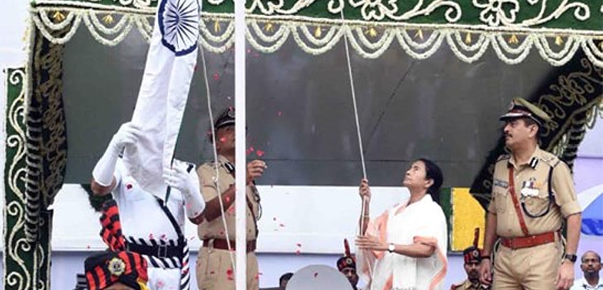 Bangla CM hoists the national flag on the occasion of Independence Day