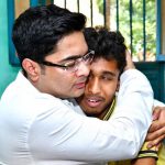 Abhishek Banerjee visits home of Trinamool worker Monoronjon Patra who was brutally killed by criminals sheltered by CPIM and BJP – 16.06.2019
