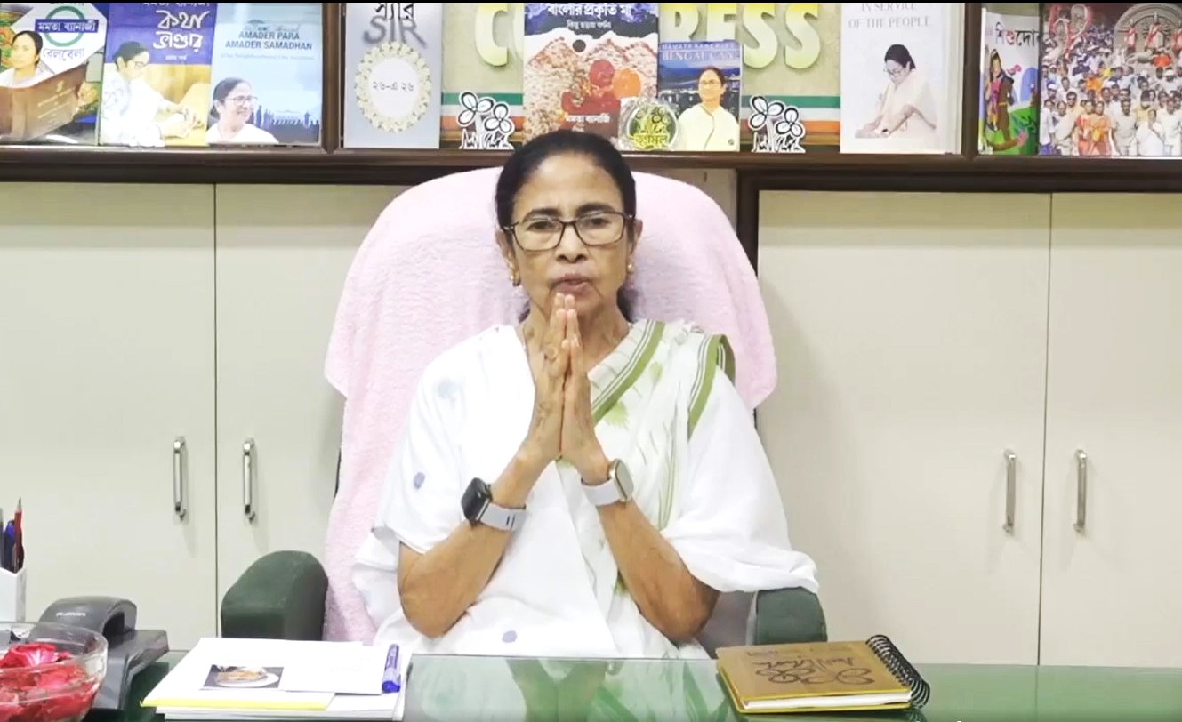 Bengal is being ruled through looting: Mamata Banerjee speaks out on Facebook Live Bengal is being ruled through looting: Mamata Banerjee speaks out on Facebook Live
