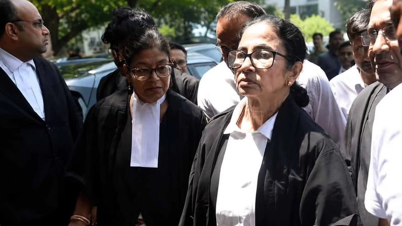 Mamata Banerjee dons lawyer’s gown to argue on behalf of the people of Bengal in case of post-poll violence at Calcutta High Court